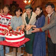 木村佳乃と中越典子、本気で殴り合ってます!