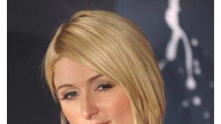 パリス・ヒルトン、遺産が激減!大金持ちじゃなくなる?