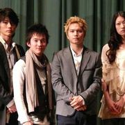 市原隼人、三浦春馬に池袋、新宿、渋谷で女性ファンが大熱狂!!