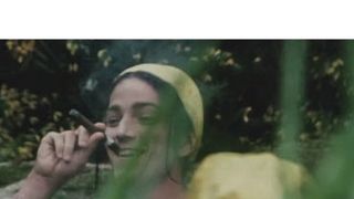 マイケル・ジャクソン衝撃の入浴シーン!? でもよーくみてくださいよ……