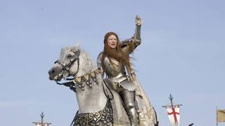 死ぬまでヴァージンを誓ったクィーンの壮絶な女性の生き様とは……？