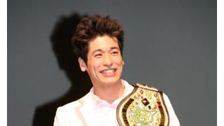 佐藤隆太、28歳の誕生日になぜか「乳首を見ろ」とアピール！