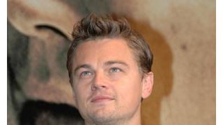 レオナルド・ディカプリオが乗った車、マンハッタンで信号無視