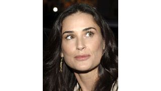 デミ・ムーア、45歳…若さの秘訣は、蛭（ひる）でのデトックス美容