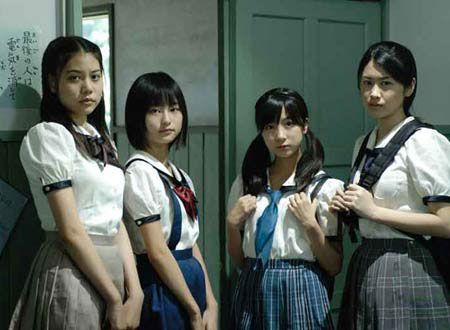ケータイで公開前の映画「ひぐらしのなく頃に」を全編まるまる試写できる