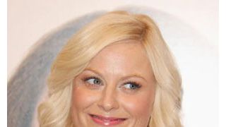 米興行成績1位『ベイビー・ママ』のエイミー・ポーラー、本当に妊娠