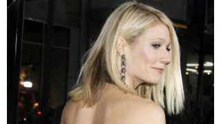 グウィネスの過激なガーターベルトにストッキング姿が雑誌に!