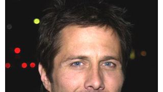 「メルローズ・プレイス」のロブ・エステズ、「90210」の父親役に決定
