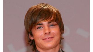 13歳で生涯を閉じた男の子、最後のバースデーを祝ったザック・エフロン