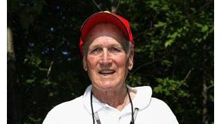 ポール・ニューマン、体調を崩し舞台監督を降板