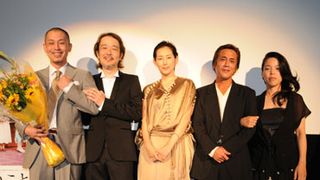 リリー・フランキー&寺島進、2人の独身不良オヤジがちゃめっ気たっぷり舞台あいさつ!