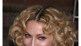 マドンナの弟が赤裸々暴露本を出版！マドンナは非公認