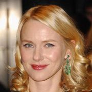 ナオミ・ワッツ、キーラ・ナイトレイとグウィネス・パルトロウと姉妹を演じる