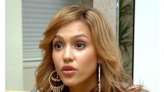 ジェシカ・アルバの娘オナー・マリーの写真が1億6千万円なり!