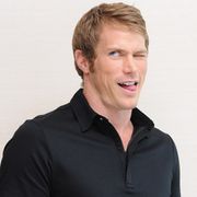 『セックス・アンド・ザ・シティ』でブレイクしたジェイソン・ルイスは現在彼女ナシ!