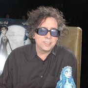 ティム・バートン監督版『不思議の国のアリス』はイギリス南西部で撮影