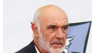 女は殴ってもいい!と妻をボコボコ?…封印されたショーン・コネリーの過去