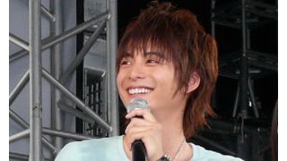 『ホームレス中学生』主演の小池徹平、撮影の苦労語り韓国美女4人からホメ言葉連発！