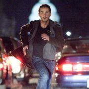 シャイア・ラブーフが警察所から逃走?衝撃の動画公開!