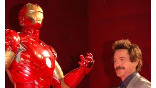 『アイアンマン』のロバート・ダウニー・Jr、15年ぶりの来日もサービス精神旺盛!