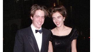 エリザベス・ハーレイ、夫と元彼ヒュー・グラントとそろって夕食