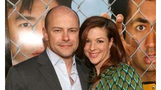 『ベガスの恋に勝つルール』のロブ・コードリー、またパパに