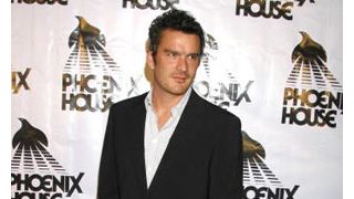 シエナ・ミラーと不倫中のバルサザール・ゲティに、妻は「離婚しない」