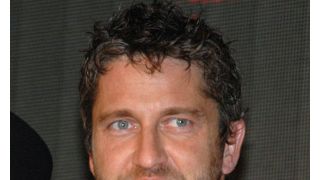 ジェラルド・バトラーに殴られたとパパラッチが被害届け