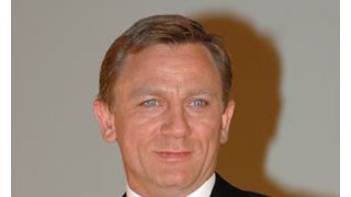 ダニエル・クレイグ、自前の高級時計をチャリティー・オークションに