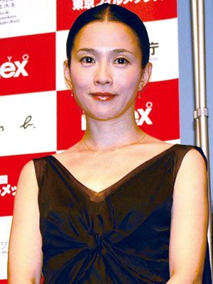 坂井真紀 36歳のヌードもアリの役で大胆な濡れ場に挑戦 大人なので理解できる シネマトゥデイ