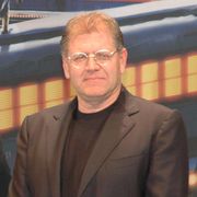 『ロマンシング・ストーン/秘宝の谷』リメイク製作へ