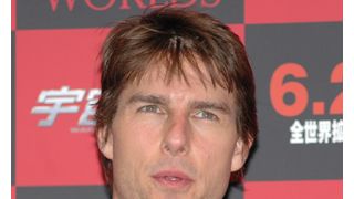 トム・クルーズに手紙を届けようとした帰還兵に接近禁止命令