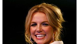 ブリトニーの後見人が大忙し!裁判所が計1億3,500万円以上の支払いを許可