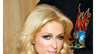 パリス・ヒルトン、窃盗犯は知人？24時間体制で警備員を配置！