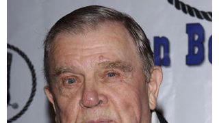 『バットマン』のゴードン市警本部長、死去