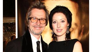 『ダークナイト』のゴードン警部補役ゲイリー・オールドマン、年末に4度目の結婚