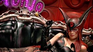 深田恭子のセクシーな悩殺ドロンジョ姿は大好評?アニメ実写化の鬼門は果たして…