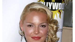 キャサリン・ハイグルとT・R・ナイト、「グレイズ・アナトミー」を降板