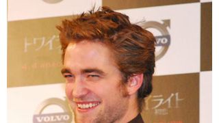 『トワイライト～初恋～』のロバート・パティンソン、プレミア試写の最初の10分でパニック発作