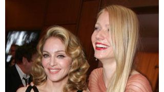 マドンナとグウィネス・パルトロー、パーティーでリラックス