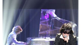 YOSHIKIとTOSHIがいきなり熱唱!『レッドクリフ』のイベントで観客大コーフン!