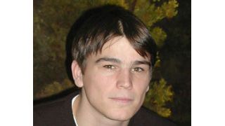 ジョシュ・ハートネット、退院したものの腹痛の原因は不明