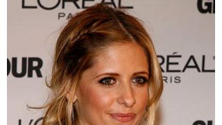 サラ・ミシェル・ゲラー妊娠!秋にはママに