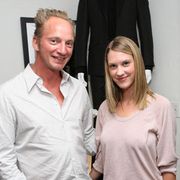 「CSI:科学捜査班」のローレン・リー・スミス、結婚