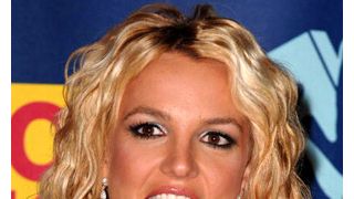 ブリトニー・スピアーズ、妊娠を否定