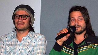 ガエル・ガルシア・ベルナルとディエゴ・ルナ、新作映画ではサッカー選手に！