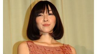 ファン5,500人が殺到!岡田准一主演映画『おと・な・り』先行上映