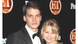 「LOST」のクレア エミリー・デ・レイヴィン離婚