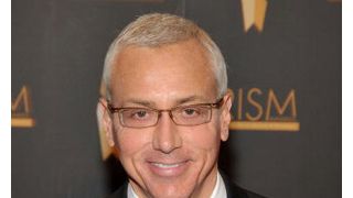 「リンジー・ローハンは腕を切断されない限り酒を断たない」とタレント医師がコメント