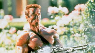 シュワルツェネッガーVS.スタローン 肉体派ヒーローを勝手に対決!
